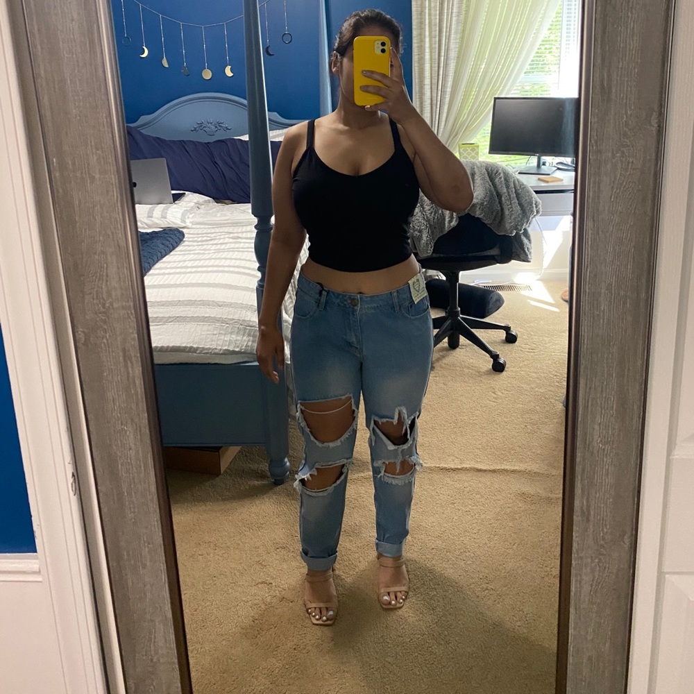 Distressed Boyfriend Jean NWT SIZE US 10 UK 14